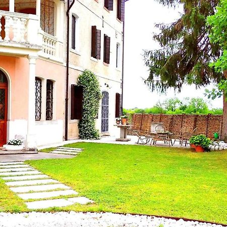 B&B Ernestine Family Home Caneva エクステリア 写真