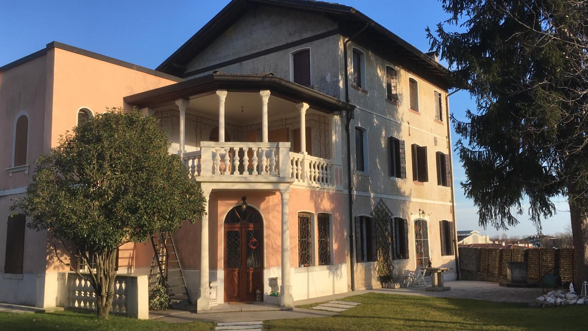 B&B Ernestine Family Home Caneva エクステリア 写真