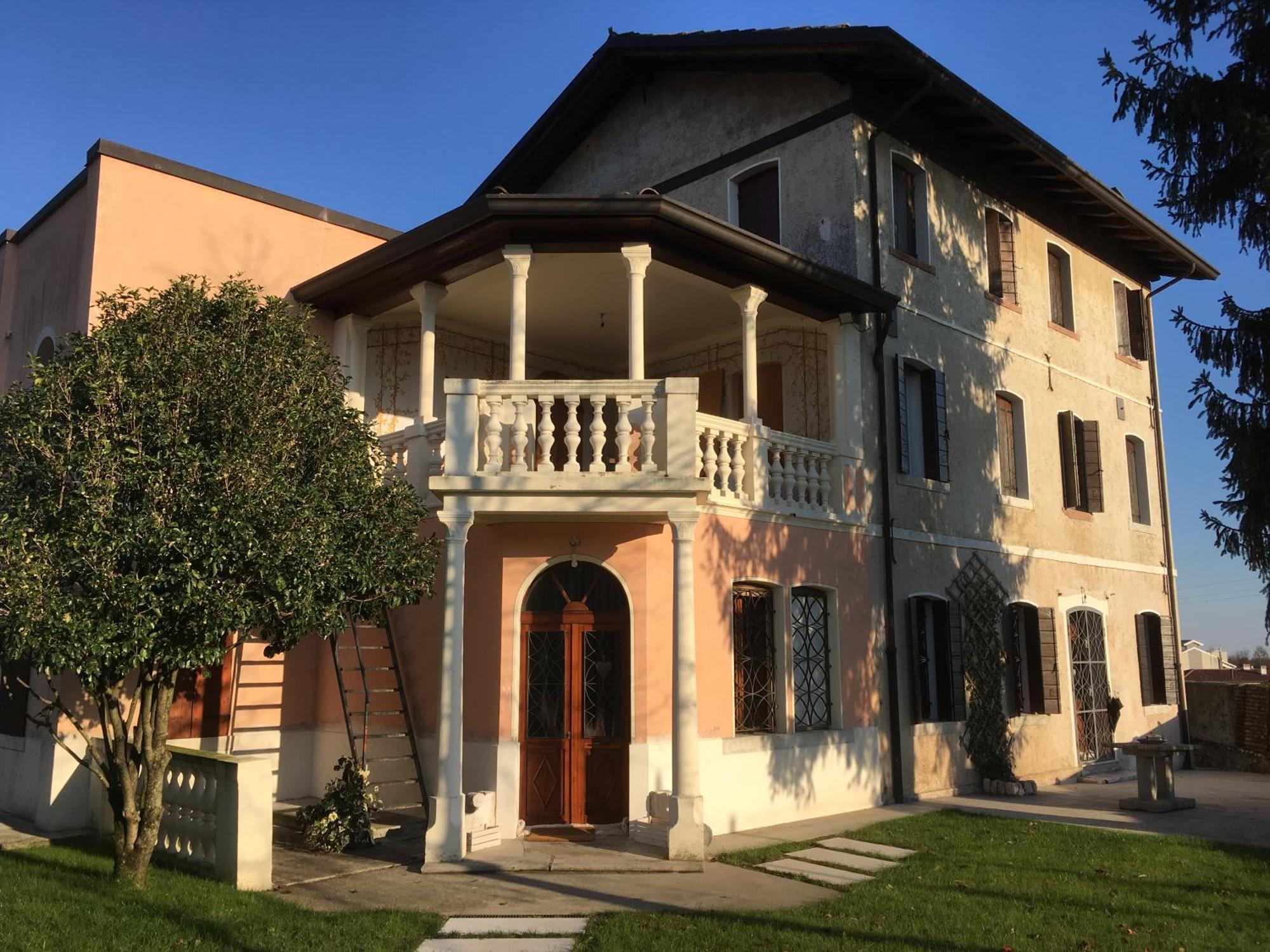 B&B Ernestine Family Home Caneva エクステリア 写真